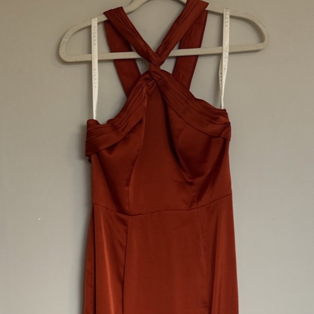 Elegant Rust Red Twist-Strap Evening Dress